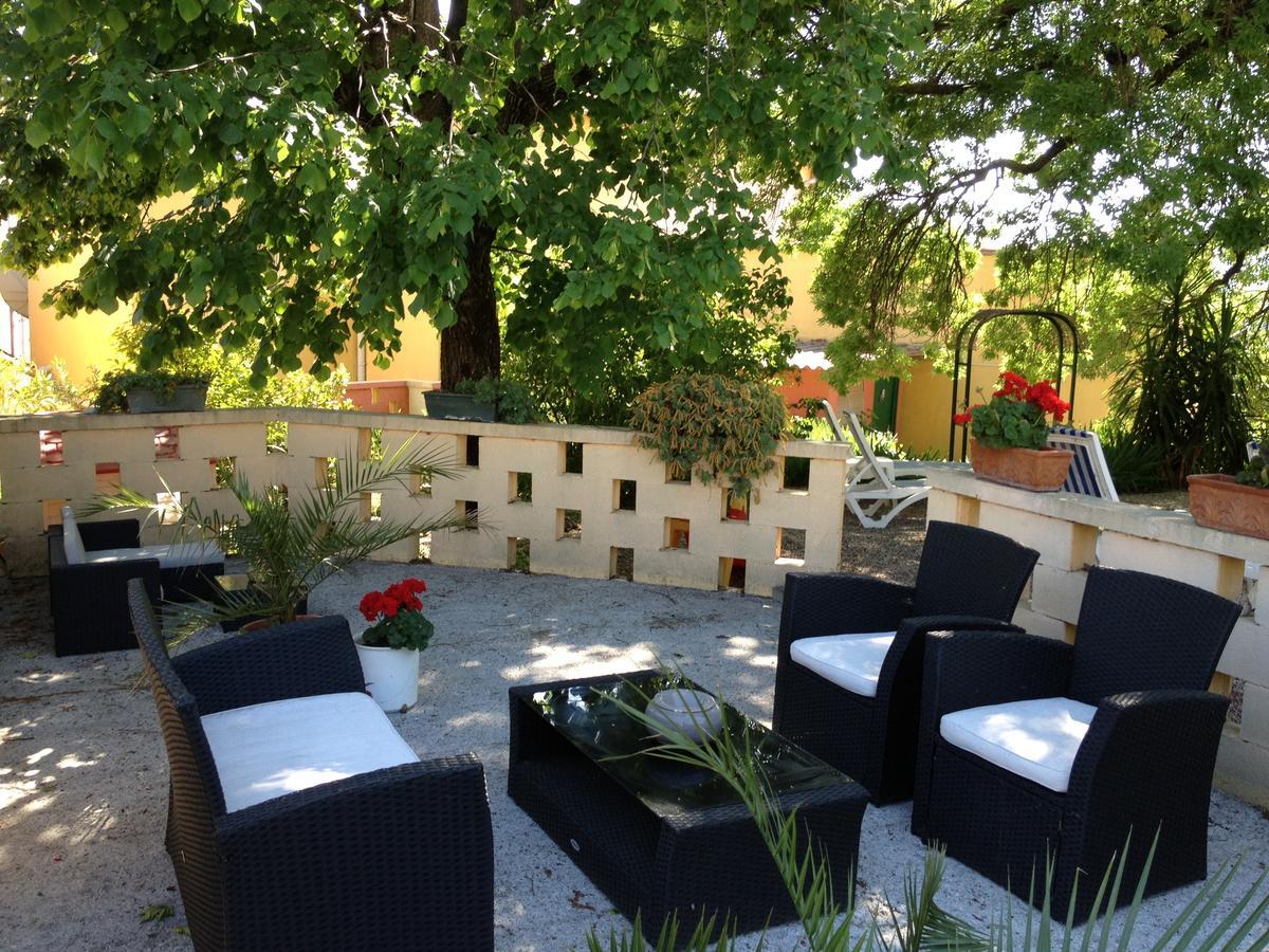 Hostellerie Aspremont Exterior foto